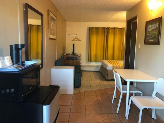 Thriftlodge Эдмонтон Экстерьер фото